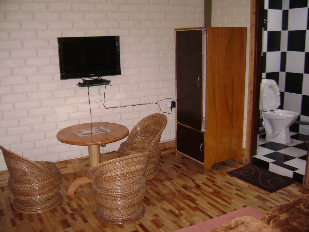 Deolo Cliff Eco Resort Kalimpong Exterior photo
